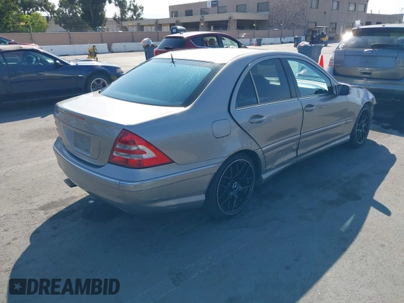 2006 Mercedes-Benz C 230 Sport with VIN WDBRF52H76A852501, listed as a IAAI auction lot 42637312 with 250,314 mi miles and . Bid and sale history available at DreamBid. Image 4.