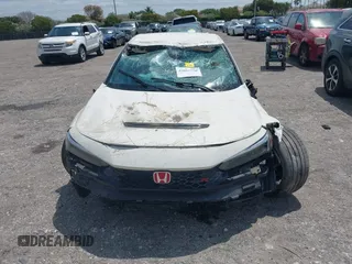 2025 Honda Civic Type R z VIN JHMFL5G46SX002433, wystawiony jako IAAI lot #42097750 z przebiegiem 3 270 mil mil oraz . Historia ofert i sprzedaży dostępna na DreamBid. Obrazek 6.