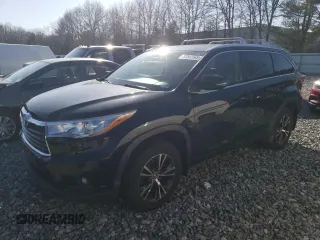 2016 Toyota Highlander XLE z VIN 5TDJKRFH6GS311438, wystawiony jako Copart lot #52542565 z przebiegiem 72 855 mil mil oraz Szkoda całkowita • Salvage title. Historia ofert i sprzedaży dostępna na DreamBid. Obrazek 1.