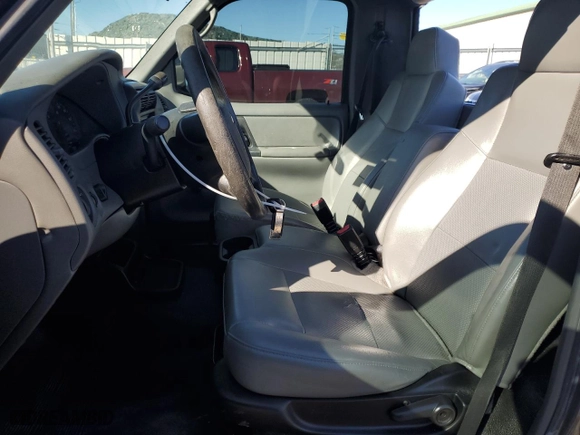2009 Ford Ranger XL with VIN 1FTYR10D69PA32053, listed as a Copart auction lot 42581095 with 924,546 mi miles and Salvage Title. Bid and sale history available at carsss.com. Image 7.
