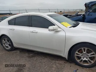 2010 Acura TL Technology z VIN 19UUA8F51AA020769, wystawiony jako IAAI lot #42173003 z przebiegiem 131 315 mil mil oraz . Historia ofert i sprzedaży dostępna na DreamBid. Obrazek 13.