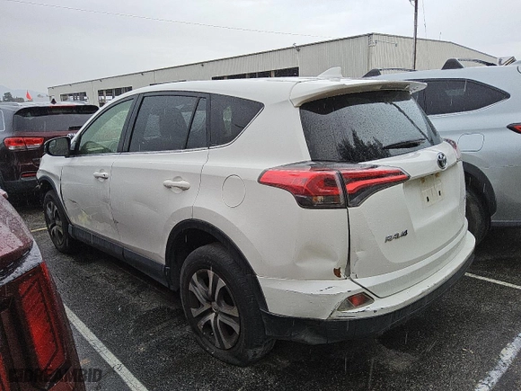 2018 Toyota RAV4 LE with VIN JTMZFREV9JJ180069, listed as a Copart auction lot 44017875 with 74,258 mi miles and Clean Title. Bid and sale history available at carsss.com. Image 2.