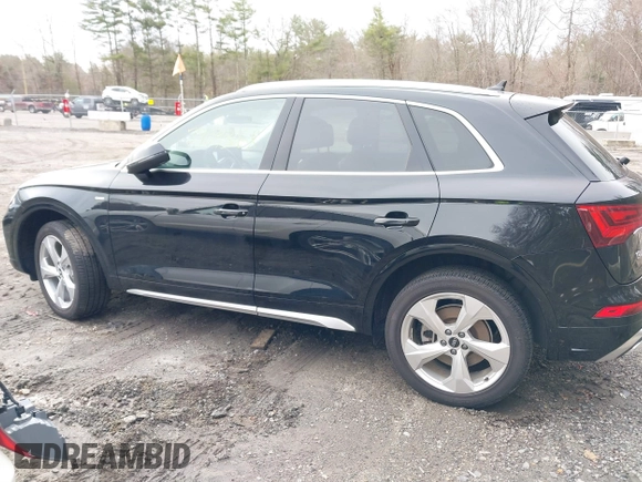 2022 Audi Q5 S line Premium Plus z VIN WA1EAAFY5N2027089, wystawiony jako IAAI lot #39093168 z przebiegiem 24 523 mil mil oraz . Historia ofert i sprzedaży dostępna na DreamBid. Obrazek 14.