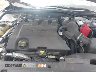 2012 Lincoln MKZ with VIN 3LNHL2GC3CR801477, listed as a IAAI auction lot 42127292 with 43,237 mi miles and . Bid and sale history available at DreamBid. Image 10.
