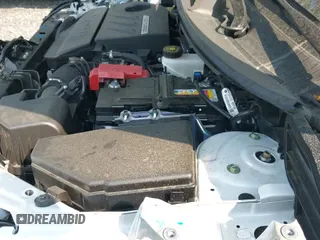 2025 Nissan Rogue SL with VIN JN8BT3CB0SW155876, listed as a IAAI auction lot 42902356 with 4,624 mi miles and . Bid and sale history available at DreamBid. Image 19.