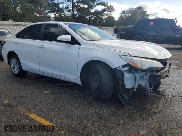 2017 Toyota Camry XLE with VIN 4T1BF1FK8HU721303, listed as a Copart auction lot 85199944 with 141,090 mi miles and Salvage Title. Bid and sale history available at carsss.com. Image 4.