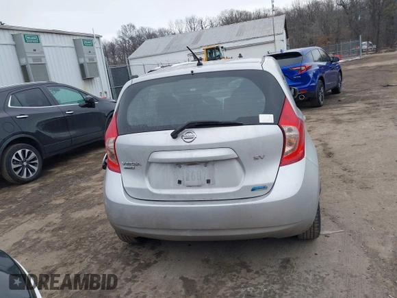 2015 Nissan Note S with VIN 3N1CE2CP5FL405319, listed as a IAAI auction lot 41357912 with 133,073 mi miles and . Bid and sale history available at DreamBid. Image 16.