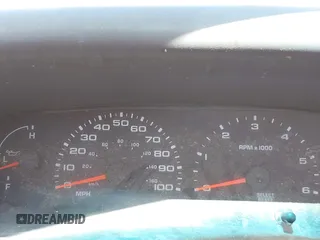 2003 Ford F-350 с VIN 1FDSF34L23EC39582, выставлен на аукционе IAAI как лот 42581958 с пробегом Не указан миль и . История ставок и продаж доступна на DreamBid. Изображение 7.