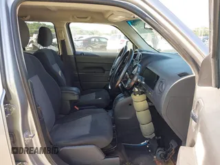 2017 Jeep Patriot Sport with VIN 1C4NJRBB9HD194764, listed as a IAAI auction lot 42771504 with 143,404 mi miles and . Bid and sale history available at DreamBid. Image 5.