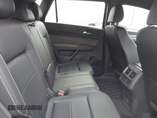 2023 Volkswagen Atlas SE с VIN 1V2JC2CA0PC204154, выставлен на аукционе IAAI как лот 41657187 с пробегом 22 624 миль миль и . История ставок и продаж доступна на DreamBid. Изображение 8.