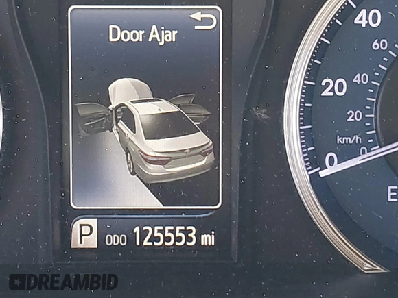 2015 Toyota Camry XLE with VIN 4T1BF1FK0FU952421, listed as a IAAI auction lot 41714622 with 125,553 mi miles and . Bid and sale history available at DreamBid. Image 15.