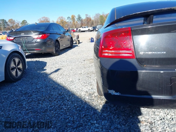 2007 Dodge Charger with VIN 2B3KA43R97H843225, listed as a IAAI auction lot 41098869 with 150,424 mi miles and . Bid and sale history available at DreamBid. Image 15.