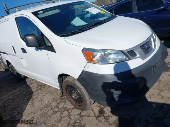 2013 Nissan NV200 SV with VIN 3N6CM0KNXDK693195, listed as a IAAI auction lot 41572390 with 264,321 mi miles. Bid and sale history available at carsss.com. Image 1.