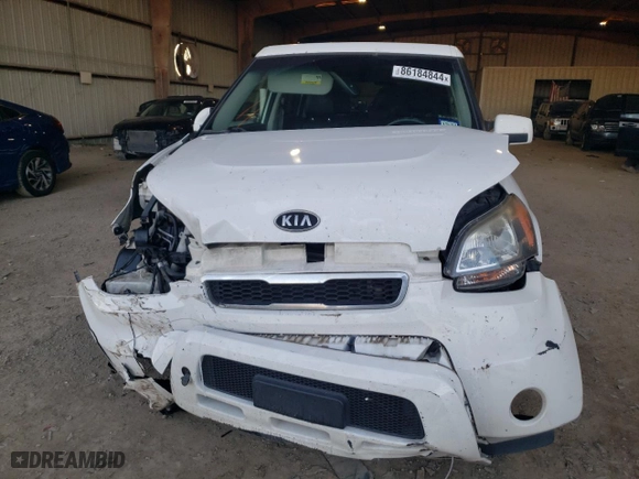 2011 Kia Soul + with VIN KNDJT2A24B7267854, listed as a Copart auction lot 86184844 with 118,258 mi miles and Salvage Title. Bid and sale history available at carsss.com. Image 5.