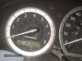 2004 Toyota Sienna CE with VIN 5TDZA23C94S043521, listed as a IAAI auction lot 41717330 with 369,802 mi miles. Bid and sale history available at carsss.com. Image 7.