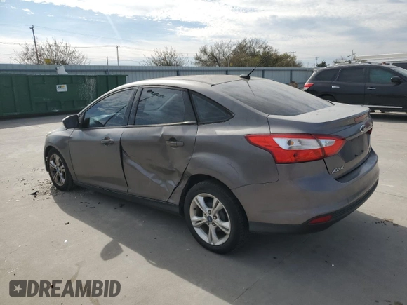 2013 Ford Focus SE z VIN 1FADP3F25DL149392, wystawiony jako Copart lot #82422434 z przebiegiem 169 525 mil mil oraz Szkody całkowita. Historia ofert i sprzedaży dostępna na DreamBid. Obrazek 2.