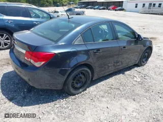 2014 Chevrolet Cruze LS with VIN 1G1PA5SH9E7292511, listed as a IAAI auction lot 42082969 with 187,914 mi miles. Bid and sale history available at carsss.com. Image 4.