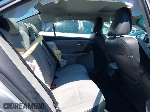 2017 Toyota Camry XLE z VIN 4T1BF1FK6HU411103, wystawiony jako IAAI lot #42233170 z przebiegiem 125 740 mil mil oraz . Historia ofert i sprzedaży dostępna na DreamBid. Obrazek 8.