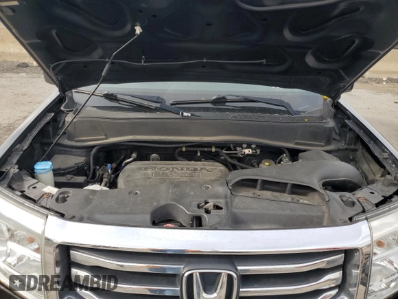 2015 Honda Pilot SE z VIN 5FNYF4H33FB074515, wystawiony jako Copart lot #54758015 z przebiegiem 148 493 mil mil oraz Szkoda całkowita • Salvage title. Historia ofert i sprzedaży dostępna na DreamBid. Obrazek 12.