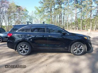 2016 Kia Sorento SX with VIN 5XYPKDA58GG127772, listed as a IAAI auction lot 42002092 with 138,367 mi miles and . Bid and sale history available at DreamBid. Image 13.