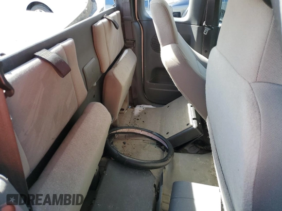2005 Chevrolet Colorado LS Z71 z VIN 1GCDT196758175960, wystawiony jako Copart lot #48176765 z przebiegiem Nie podano mil oraz Szkoda całkowita • Salvage title. Historia ofert i sprzedaży dostępna na DreamBid. Obrazek 10.