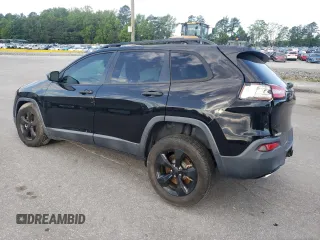 2017 Jeep Cherokee Altitude с VIN 1C4PJMAS7HW531983, выставлен на аукционе Copart как лот 55835855 с пробегом 111 511 миль миль и Списание • Salvage title. История ставок и продаж доступна на DreamBid. Изображение 2.