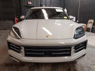 2024 Porsche Cayenne z VIN WP1AA2AY5RDA01585, wystawiony jako IAAI lot #41908153 z przebiegiem 15 559 mil mil oraz . Historia ofert i sprzedaży dostępna na DreamBid. Obrazek 12.