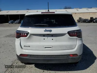 2025 Jeep Compass Sport with VIN 3C4NJDAN3ST515939, listed as a Copart auction lot 47130745 with 9,136 mi miles and Clean title. Bid and sale history available at DreamBid. Image 6.