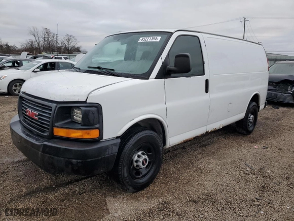 2008 GMC Savana Cargo Van with VIN 1GTGG25C081183754, listed as a Copart auction lot 85221394 with 157,977 mi miles and Salvage Title. Bid and sale history available at carsss.com. Image 1.