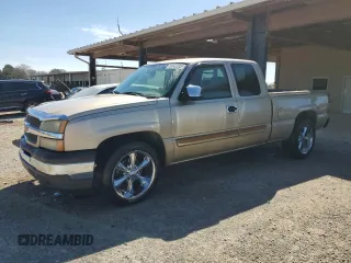 2004 Chevrolet Silverado 1500 LS with VIN 2GCEC19TX41191372, listed as a Copart auction lot 49442085 with 190,689 mi miles and Salvage Title. Bid and sale history available at carsss.com. Image 1.