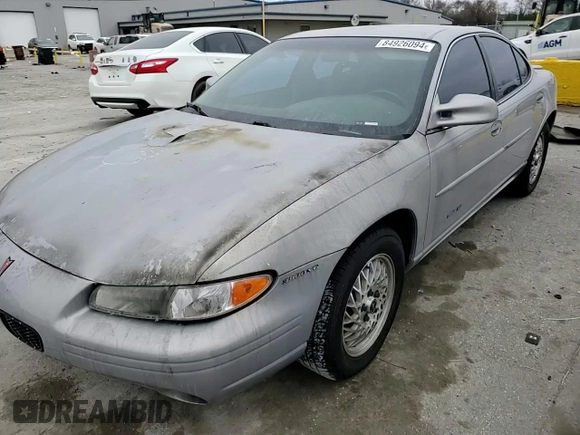 2000 Pontiac Grand Prix SE with VIN 1G2WJ52K5YF285584, listed as a Copart auction lot 84926094 with 123,146 mi miles and Salvage Title. Bid and sale history available at carsss.com. Image 10.