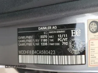2012 Mercedes-Benz E-Class E 350 Luxury with VIN WDDHF8JB4CA580423, listed as a Copart auction lot 52798685 with 70,803 mi miles and Clean Title. Bid and sale history available at carsss.com. Image 12.
