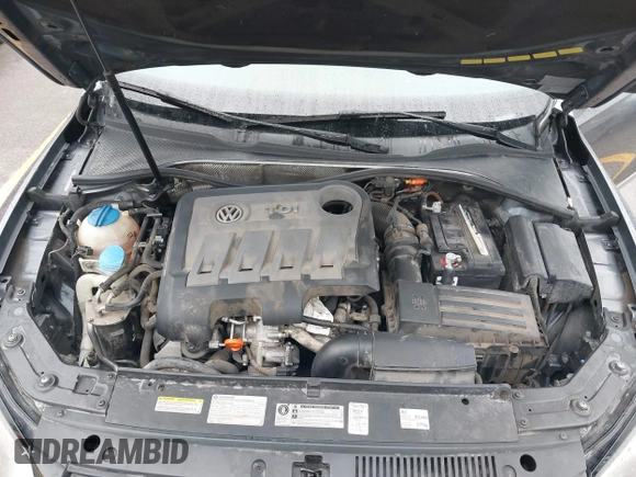 2013 Volkswagen Passat SE with VIN 1VWBN7A34DC148052, listed as a IAAI auction lot 42423919 with 83,634 mi miles and . Bid and sale history available at DreamBid. Image 10.
