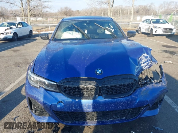 2020 BMW 3 Series M340i xDrive with VIN WBA5U9C04LFH45166, listed as a IAAI auction lot 41326152 with 37,746 mi miles and . Bid and sale history available at DreamBid. Image 12.