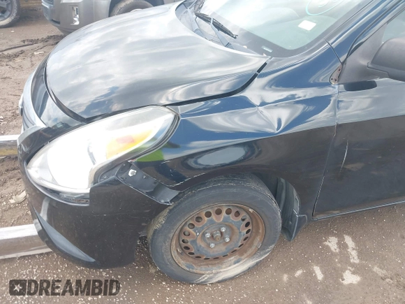 2015 Nissan Versa SV with VIN 3N1CN7AP1FL915411, listed as a IAAI auction lot 42585445 with 161,813 mi miles and . Bid and sale history available at DreamBid. Image 6.