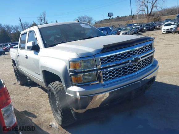 2015 Chevrolet Silverado 1500 LT with VIN 3GCUKREH1FG269823, listed as a IAAI auction lot 41398008 with 210,788 mi miles. Bid and sale history available at carsss.com. Image 1.