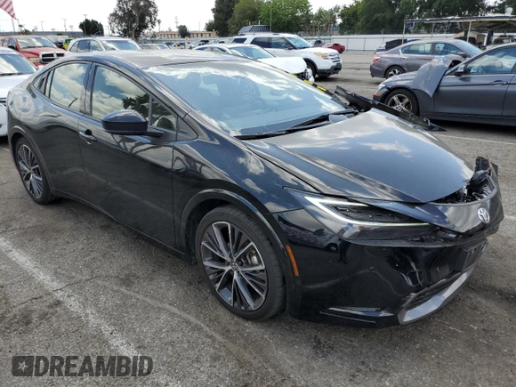 2023 Toyota Prius LE z VIN JTDACAAUXP3005928, wystawiony jako Copart lot #56358905 z przebiegiem 38 417 mil mil oraz Szkoda całkowita • Salvage title. Historia ofert i sprzedaży dostępna na DreamBid. Obrazek 4.