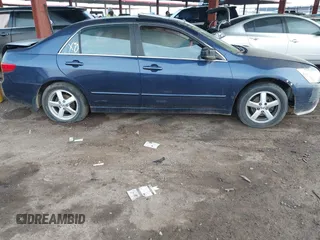2005 Honda Accord EX-L z VIN 1HGCM56805A109976, wystawiony jako IAAI lot #38575397 z przebiegiem 221 974 mil mil oraz . Historia ofert i sprzedaży dostępna na DreamBid. Obrazek 13.