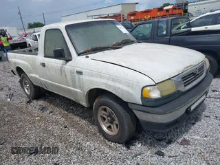 2001 Mazda B-Series Truck SX z VIN 4F4YR12C31TM09588, wystawiony jako IAAI lot #42261292 z przebiegiem 397 845 mil mil oraz . Historia ofert i sprzedaży dostępna na DreamBid. Obrazek 1.