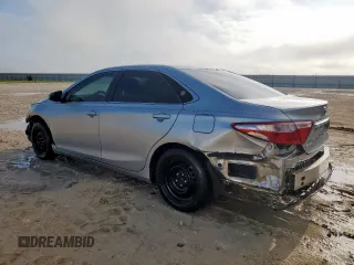 2017 Toyota Camry XLE with VIN 4T1BF1FK7HU306330, listed as a Copart auction lot 57064515 with 353,146 mi miles and Clean title. Bid and sale history available at DreamBid. Image 2.