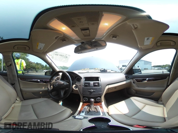 2010 Mercedes-Benz C 300 Sport с VIN WDDGF5EB4AR108712, выставлен на аукционе IAAI как лот 42399161 с пробегом 132 017 миль миль и . История ставок и продаж доступна на DreamBid. Изображение 18.