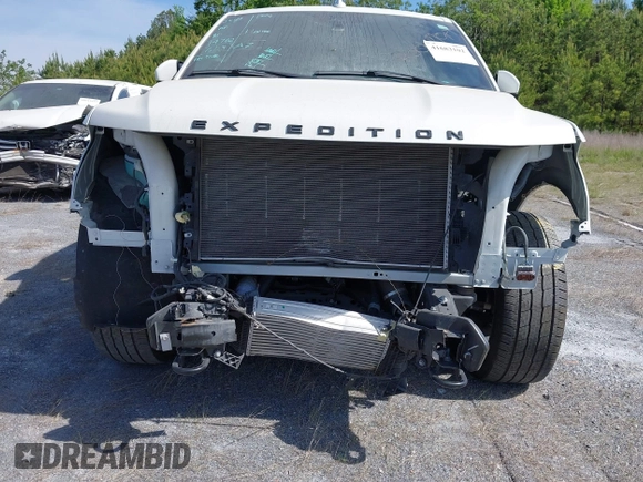 2023 Ford Expedition Limited with VIN 1FMJU2A84PEA53365, listed as a IAAI auction lot 41683102 with 21,147 mi miles and . Bid and sale history available at DreamBid. Image 6.
