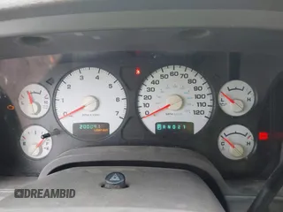 2003 Dodge 1500 SLT z VIN 1D7HU18N93J621948, wystawiony jako IAAI lot #41448520 z przebiegiem 200 091 mil mil oraz . Historia ofert i sprzedaży dostępna na DreamBid. Obrazek 7.
