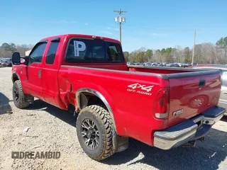 2001 Ford Super Duty F-250 XL with VIN 3FTNX21FX1MA88229, listed as a IAAI auction lot 41779497 with 178,211 mi miles. Bid and sale history available at carsss.com. Image 3.