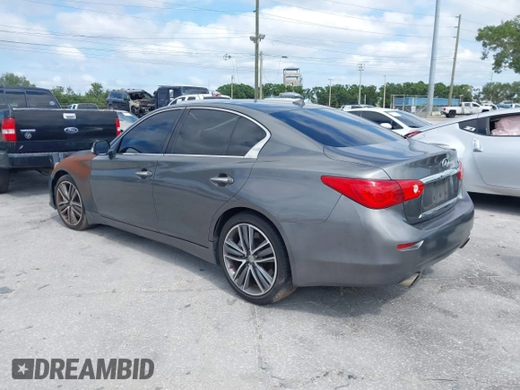 2015 Infiniti Q50 Premium with VIN JN1BV7AP8FM352195, listed as a IAAI auction lot 41968813 with 146,542 mi miles. Bid and sale history available at carsss.com. Image 3.