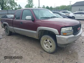 2002 GMC Sierra 1500 SLE with VIN 2GTEK19T721306106, listed as a IAAI auction lot 42178961 with 241,616 mi miles and . Bid and sale history available at DreamBid. Image 1.