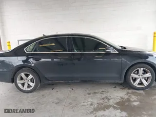2013 Volkswagen Passat SE with VIN 1VWBP7A34DC111271, listed as a IAAI auction lot 41713195 with 91,280 mi miles. Bid and sale history available at carsss.com. Image 13.