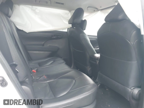 2022 Toyota Highlander LE with VIN 5TDBZRBH8NS242559, listed as a IAAI auction lot 42366399 with 200,915 mi miles and . Bid and sale history available at DreamBid. Image 8.