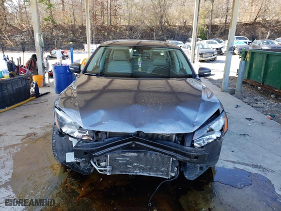2013 Volkswagen Passat SE w/Sunroof with VIN 1VWBH7A33DC079443, listed as a Copart auction lot 43699995 with 88,620 mi miles and Salvage Title. Bid and sale history available at carsss.com. Image 5.