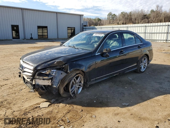2013 Mercedes-Benz C 300 Sport с VIN WDDGF8AB0DR273278, выставлен на аукционе Copart как лот 46978945 с пробегом 50 400 миль миль и Списание • Salvage title. История ставок и продаж доступна на DreamBid. Изображение 1.